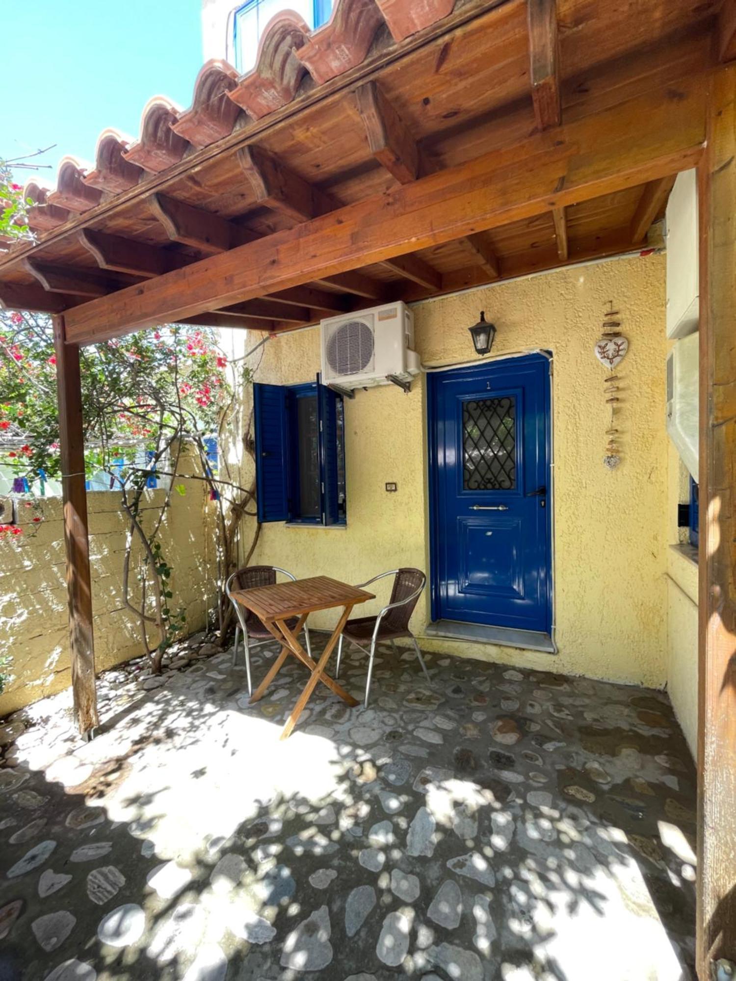 Jimmy'S Place Ormos  Bagian luar foto