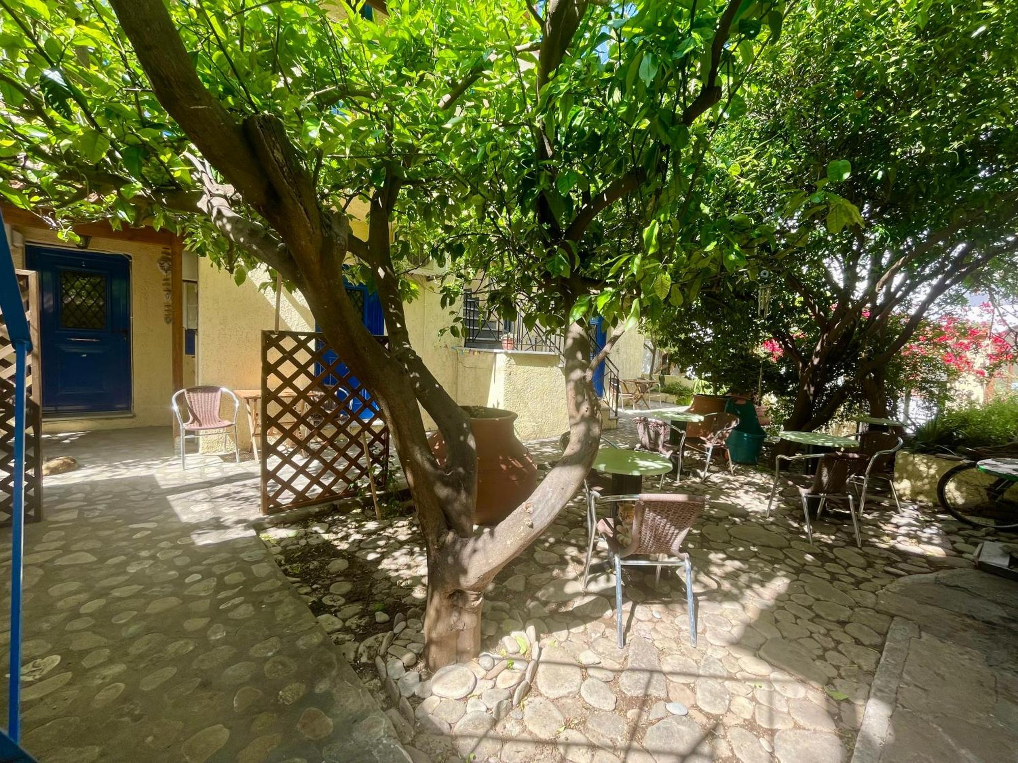 Jimmy'S Place Ormos  Bagian luar foto