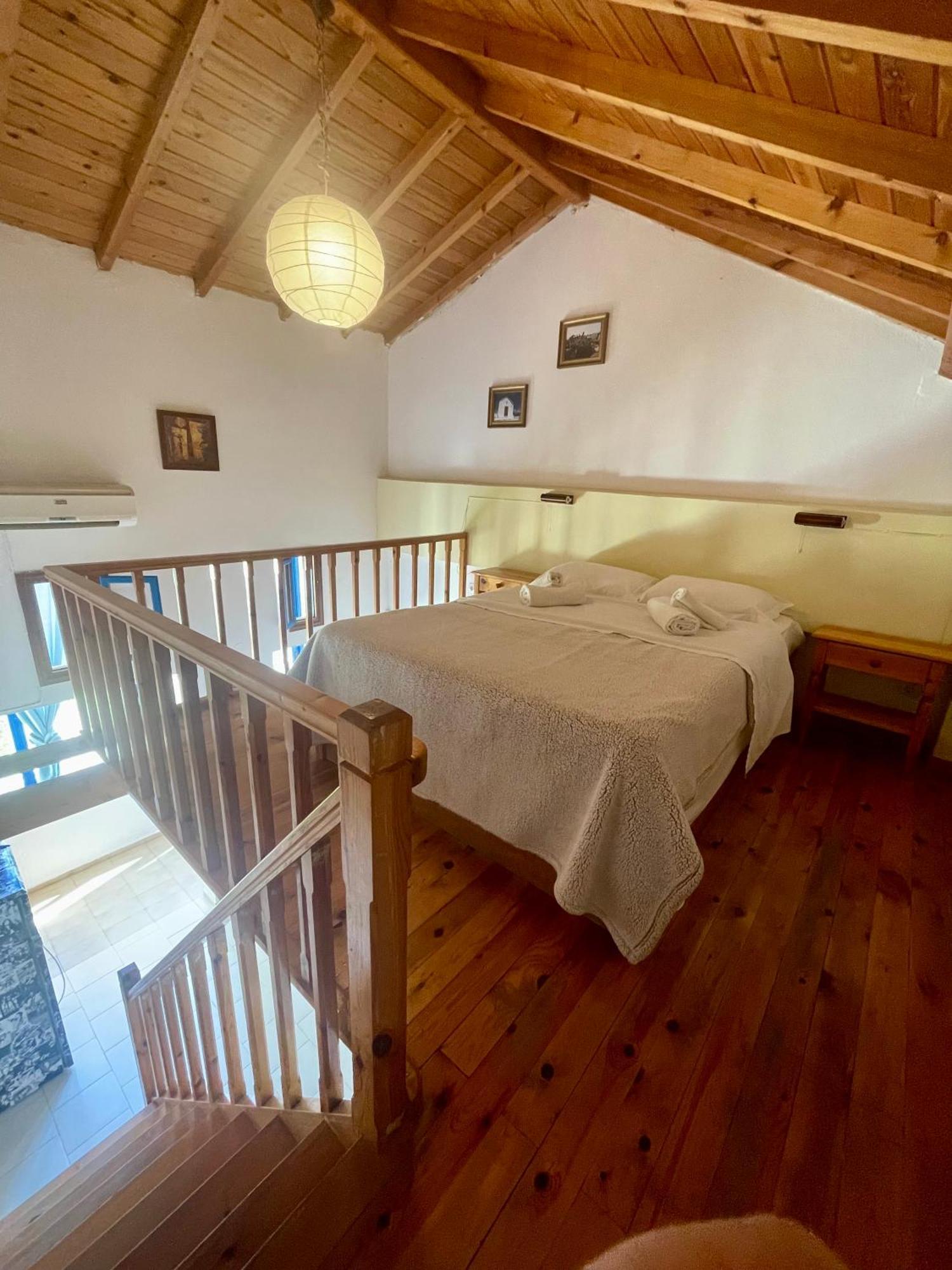 Jimmy'S Place Ormos  Bagian luar foto
