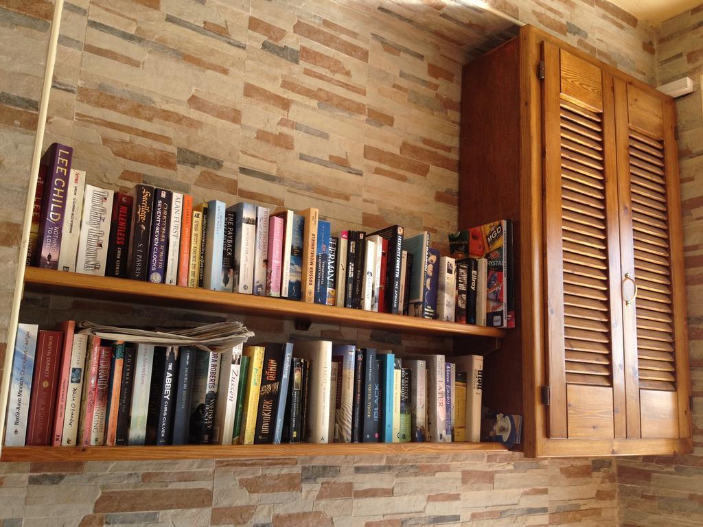 Jimmy'S Place Ormos  Bagian luar foto