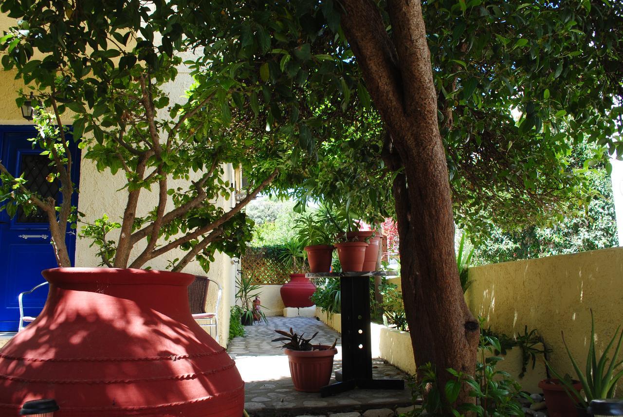 Jimmy'S Place Ormos  Bagian luar foto